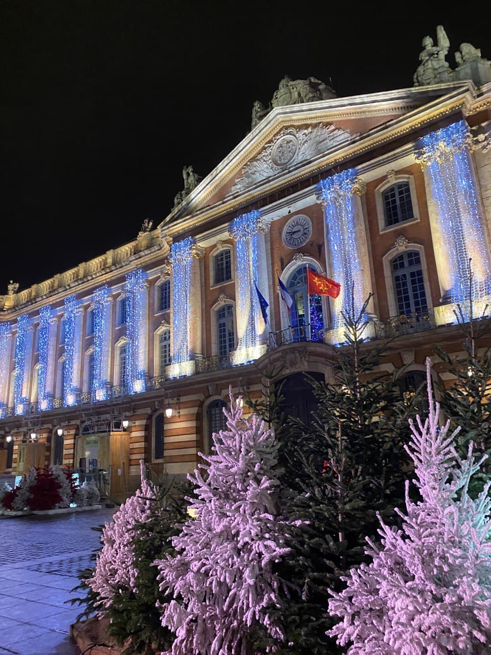 Le Capitol